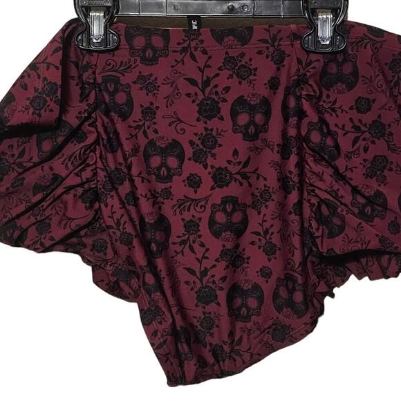 Hot Topic Maroon Sugar Skull Floral High-Waisted Swim Bottoms Plus Size - Picture 4 of 7
